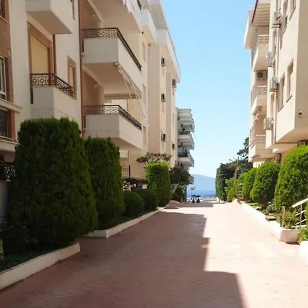 Ami דירה Vlorë